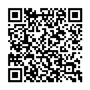 不过这也让连个个人的尴尬变得稍稍减轻了许多二维码生成