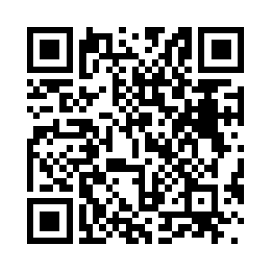 不过这条街道已经是铺上了红地毯二维码生成