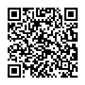 不过餐厅里的活我们七个人也只是勉强能应付完而已二维码生成