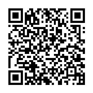 与此同时一股股恐怖的腐蚀的气息也从上面散发出来二维码生成