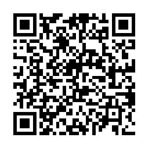 与此同时他用手悄悄的对夏天比划了一个ok的姿势二维码生成