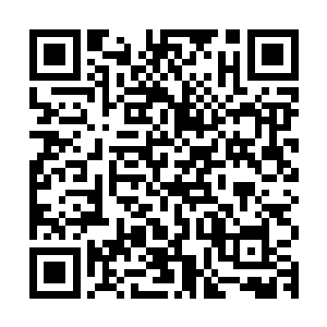 与那一晚和我一起坐在路边摊吃饺子的那个男人的感觉完全两样二维码生成
