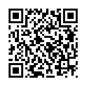 专门负责破解的技术人员正在解决二维码生成