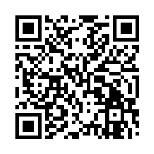 且腰间悬挂一枚青玉质地的小巧印绶二维码生成