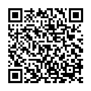 世纪周刊驻中国分部的副总监拜访宇天的消息很快就被传了开来二维码生成