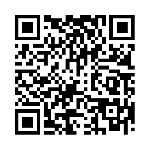 东黎墨觉得这个秋意瑟的行事确实是很奇怪二维码生成