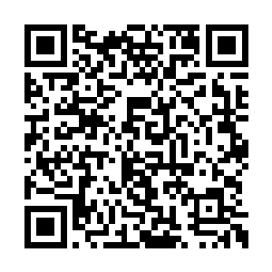 两个人不由地在自己的内心里静静地反问着自己二维码生成