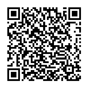 两个人从茶楼出来就近寻了个饭馆叫了几样小菜吃了一顿温馨的晚餐二维码生成