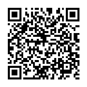 两个人只是简单的聊了聊这里的大学生活就分手了二维码生成