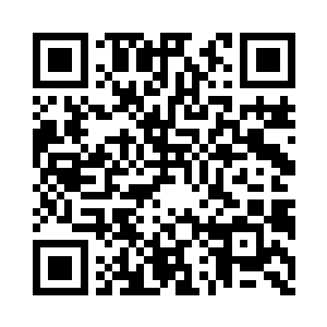 两个人才小心的端着四个包子去了族长家二维码生成