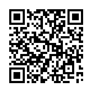 两个女孩齐刷刷的收回了自己的武器二维码生成