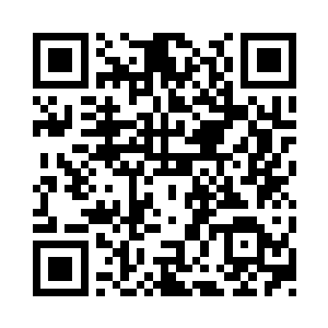 两个小家伙这个时候也是拽着丁羽的大腿二维码生成