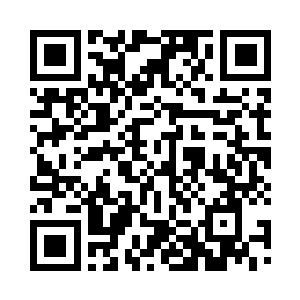 两人一左一右朝着那归梦大师冲了过去二维码生成