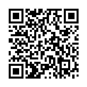 两人又接连遇见了三队忙于采矿的队伍二维码生成