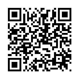 两人在办公室里面聊了十分钟左右后二维码生成