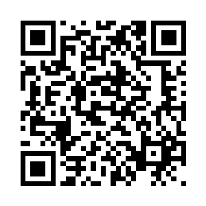 两人就去了常州最热闹的一条街市上二维码生成