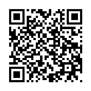 两人很快因为毕业分配的问题争执起来二维码生成