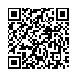 两人才上下重叠着大口大口的喘息二维码生成