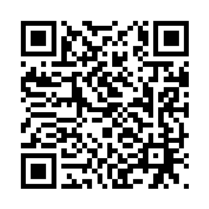 两人略一商议便在附近布置下一道封困禁阵二维码生成