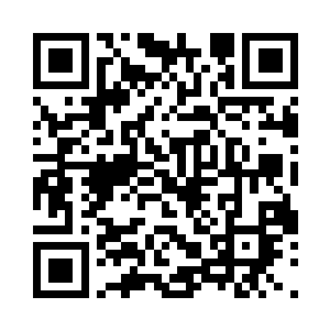 两人的身上也穿着会所专门准备的衣服二维码生成