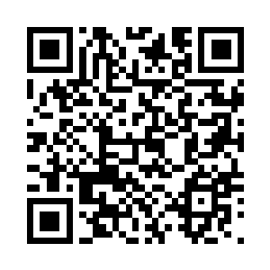 两发中距弹先后从机翼下的挂架射出二维码生成