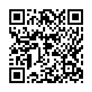 两只实力强横无比的庞然大物撞到了一起二维码生成