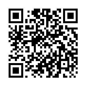 两只手掌紧紧地夹住了他手里的刀子二维码生成