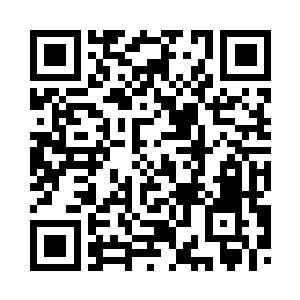 两只青葱小手死死抓住杜预的衣服二维码生成