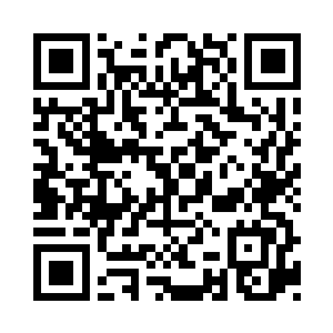 两名服饰一模一样的女人听到孙嬷嬷的命令二维码生成