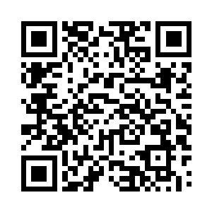 两名玩家颇为反常的身高更加激起了她的怀疑二维码生成