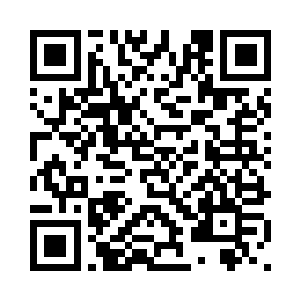 两大熊掌从左边两边冲横公鱼拍来二维码生成