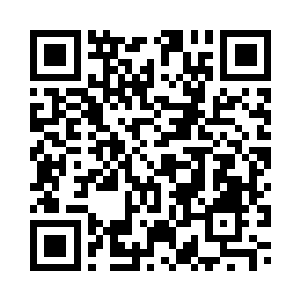 两张面色难看的脸凑在自己的面前二维码生成