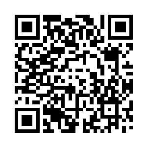 两把真龙古剑与两把墨剑携带藏锋诗的力量二维码生成