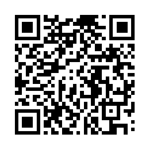 两条小蚯蚓瞬间化作两道金色和红色的流光二维码生成