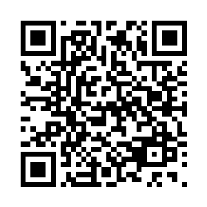 两种矛盾的气息加诸在一个人的身上二维码生成