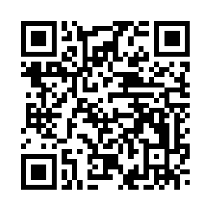 两辆钩机正在往翻斗车里装着砖头二维码生成