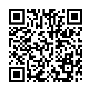 两边的街道也是布满了刀削和斧砍的裂痕二维码生成