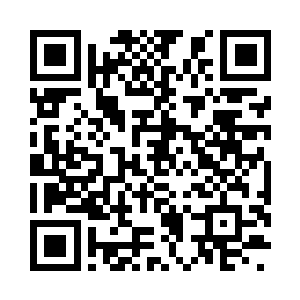 两道闪电灵蛇一般在乌云密布的长空一舞二维码生成