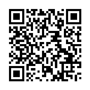 严加林用手做了一个抹脖子的动作二维码生成