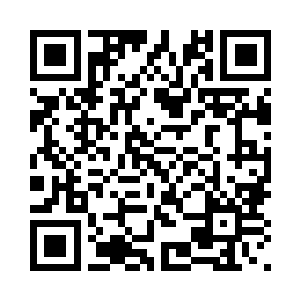 严宝根就是在这样的环境里长大的二维码生成