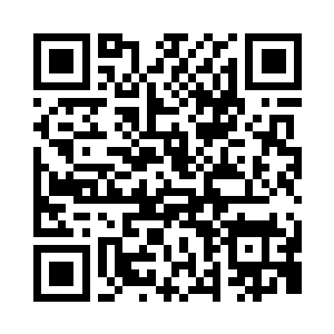 严英跟着小狮子和父亲玩了半天的捉迷藏二维码生成