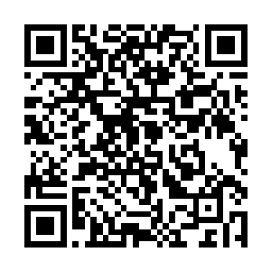 严默无法想象要怎么对着一个没有眼睛的女人硬起来二维码生成