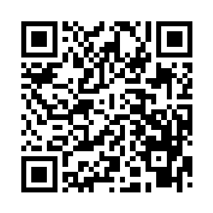 严默确认周围已经没有穿沙甲偷看他们二维码生成