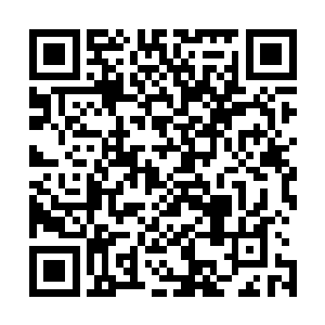严默讲述时也不会特意去描绘其中人物的心情变化和表情等二维码生成
