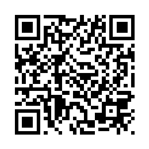 中年男子的面色瞬间变得煞白无比二维码生成