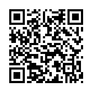 丰满的胸脯有意无意地在他胳膊上蹭来蹭去二维码生成