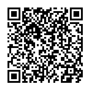 为此快雪山庄特地从襄樊城一家大青楼重金聘请了两名俊美小相公住入院中二维码生成