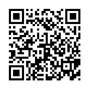 为首的那个人衣服和其他的人都不一样二维码生成