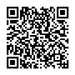 主世界的引力会在周围时空都形成非常强烈的存在二维码生成