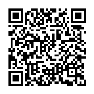 举止青涩地将他唯一遮挡住关键部位的内内脱了二维码生成